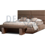 cama estofada keiko elegante moderna e luxosa, com peseira em estofo.